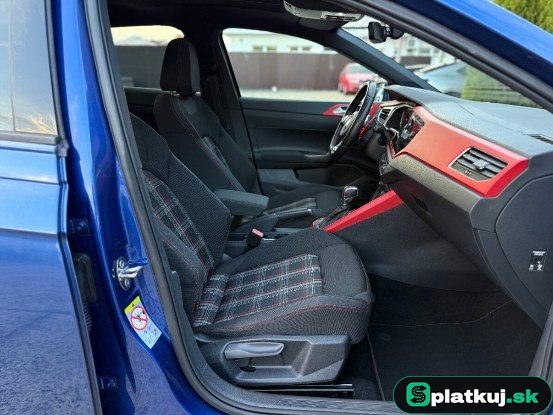 Volkswagen Polo GTI 2.0 TSI DSG – fotka 5