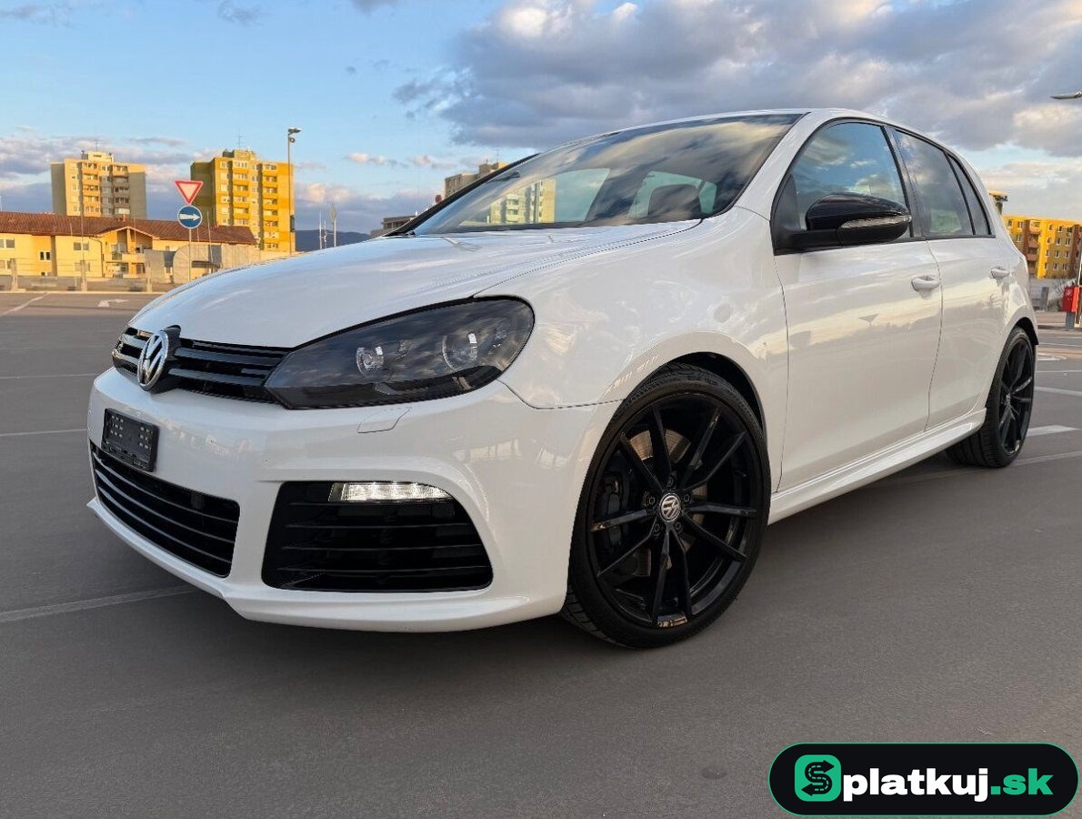 Volkswagen Golf R 2.0 TSI DSG – fotka 1