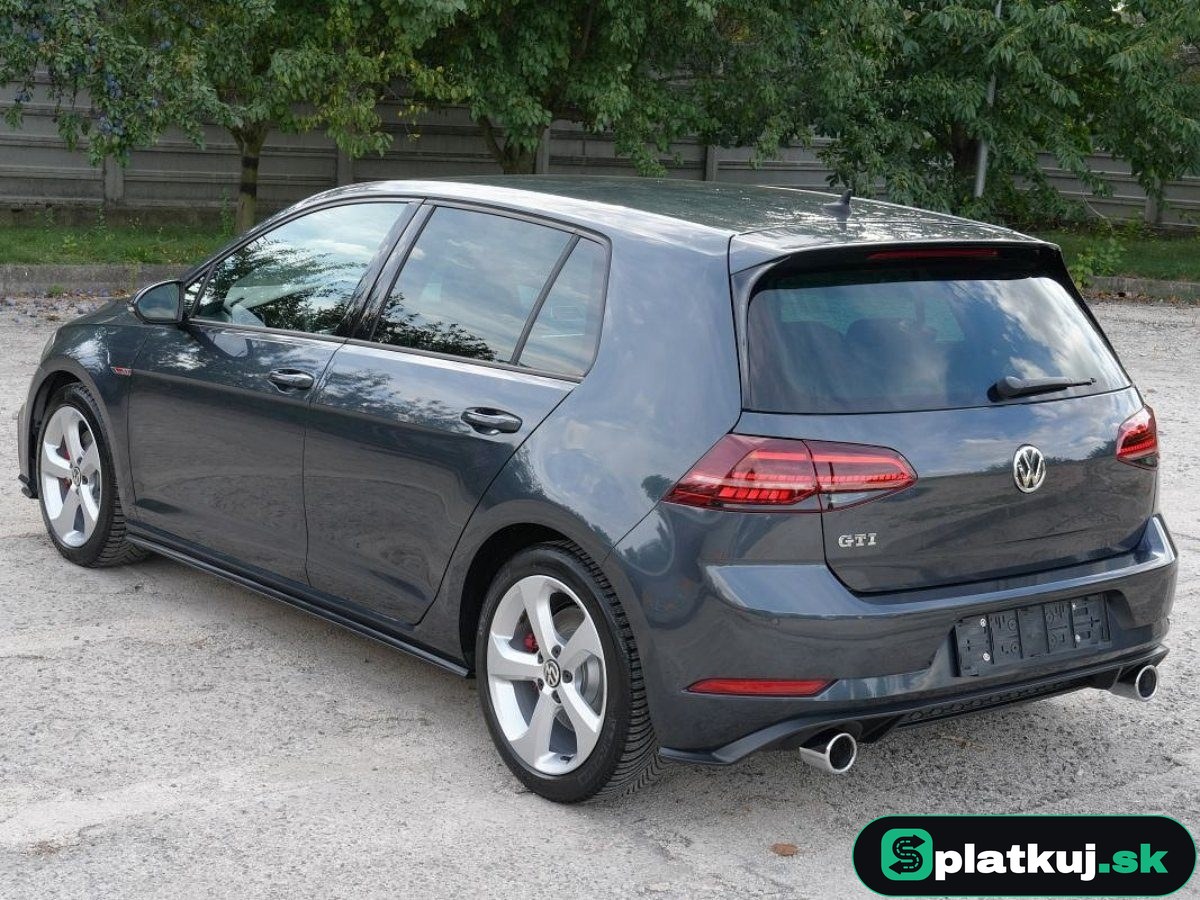 Volkswagen Golf GTI 2.0 TSI Facelift – fotka 2