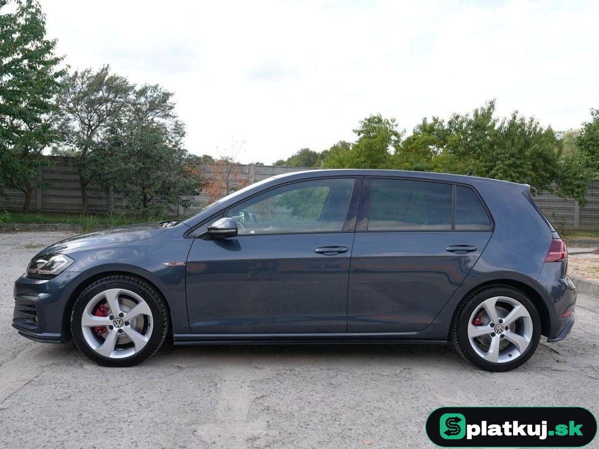 Volkswagen Golf GTI 2.0 TSI Facelift – fotka 3