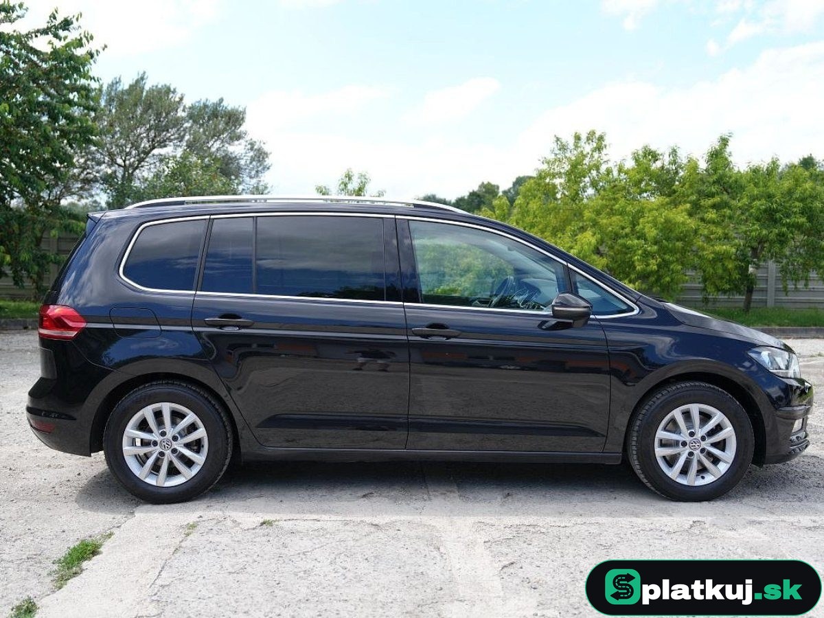 Volkswagen Touran 1.6 TDI Highline – fotka 4
