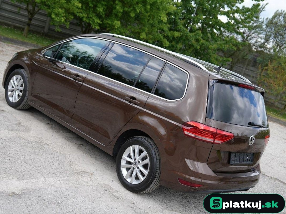 Volkswagen Touran 1.6 TDI Highline DSG – fotka 2
