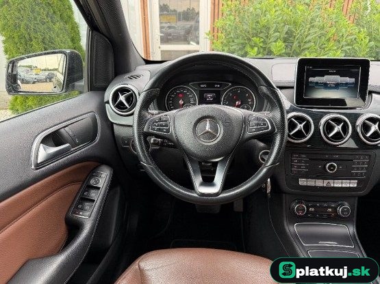 Mercedes-Benz B 220 d 7G-DCT – fotka 4