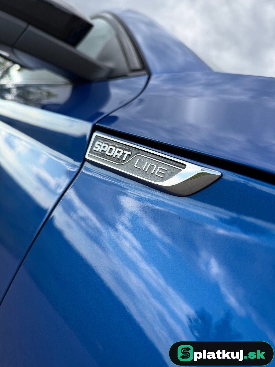 Škoda Superb Combi Sportline – fotka 2