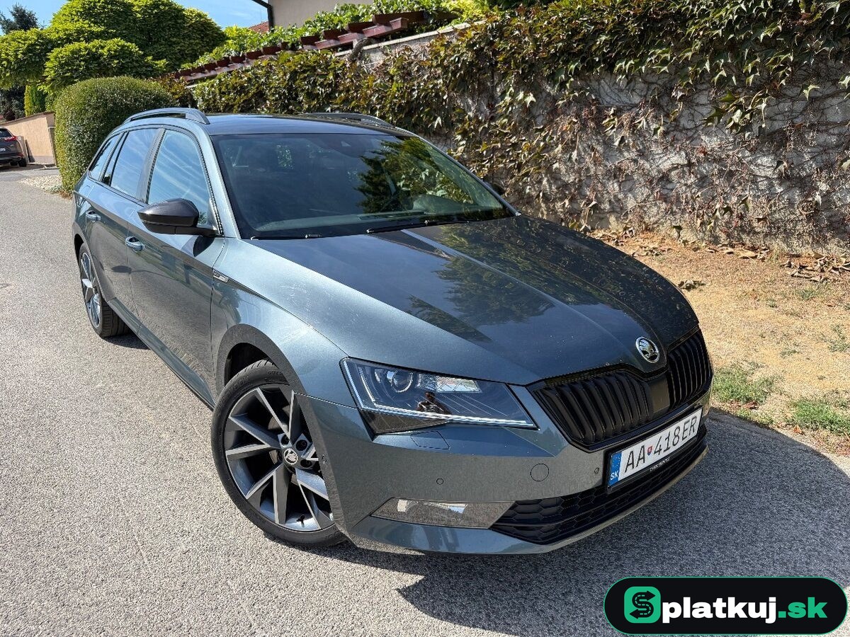 Škoda Superb Combi Sportline – fotka 2