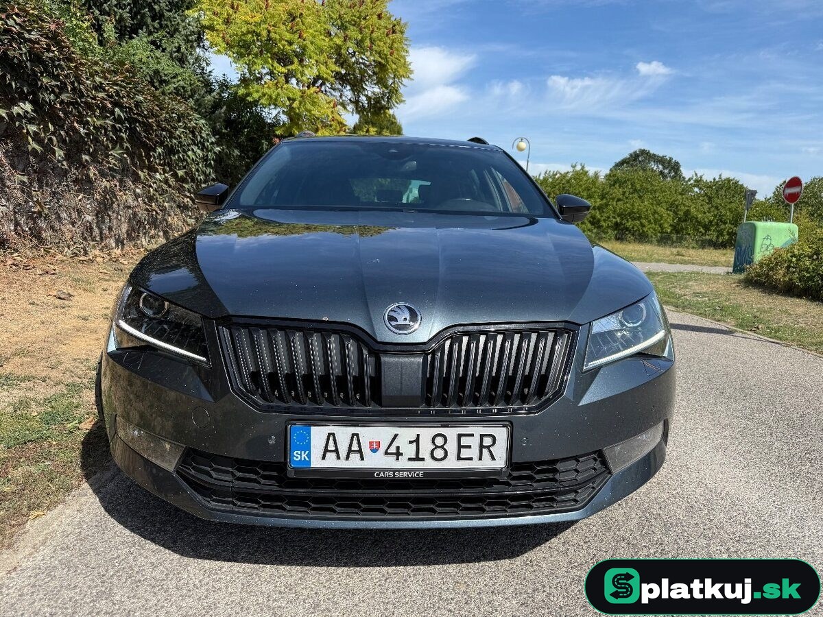 Škoda Superb Combi Sportline – fotka 3