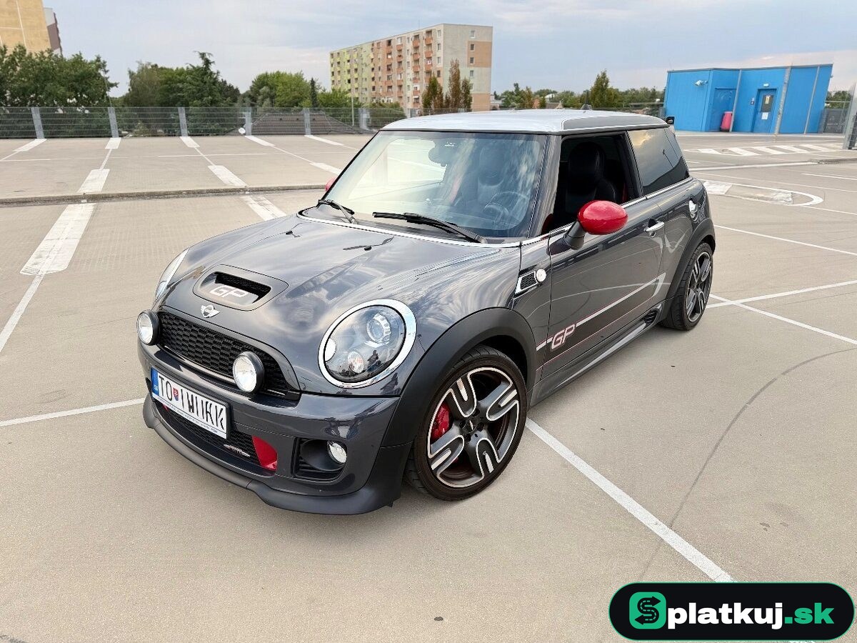 Mini Cooper S JCW GP 2 – fotka 2
