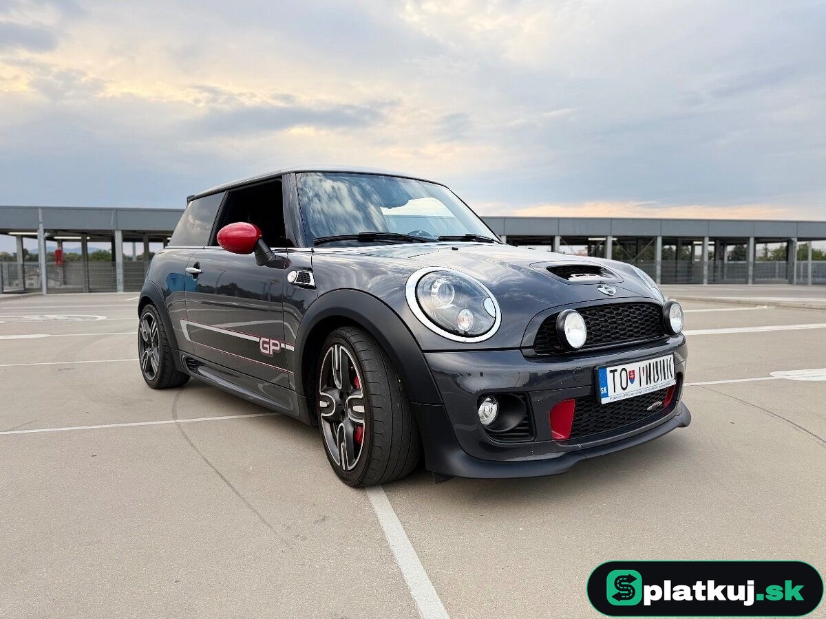 Mini Cooper S JCW GP 2 – fotka 3