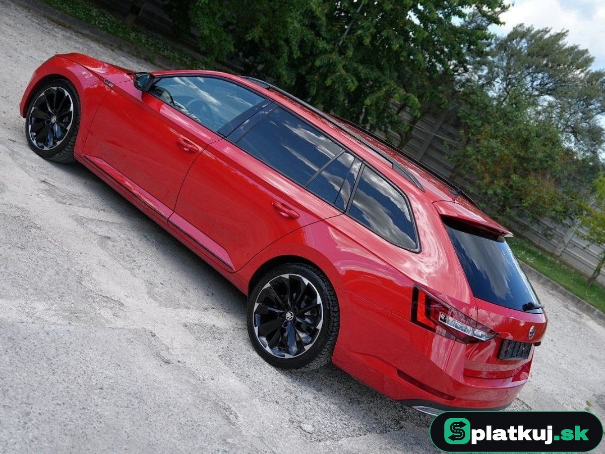 Škoda Superb Combi 2.0 TDI SportLine 4x4 DSG – fotka 2