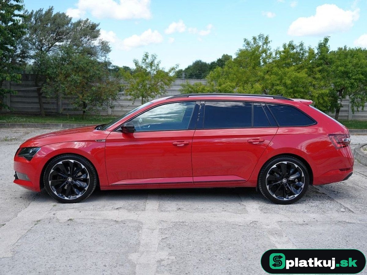Škoda Superb Combi 2.0 TDI SportLine 4x4 DSG – fotka 3