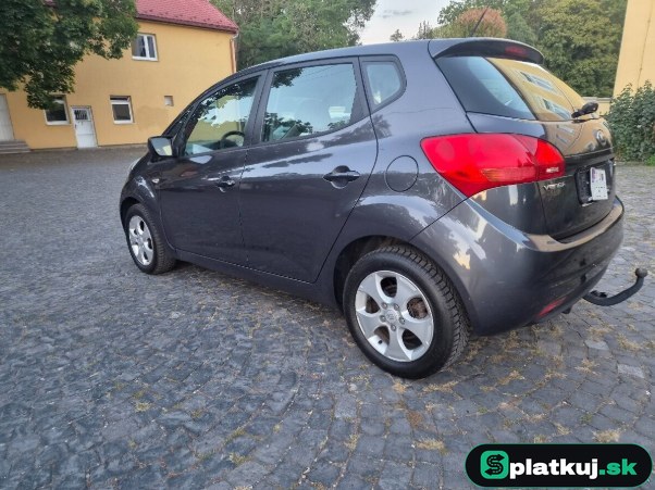 Kia Venga 1.4 CRDi Silver – fotka 3