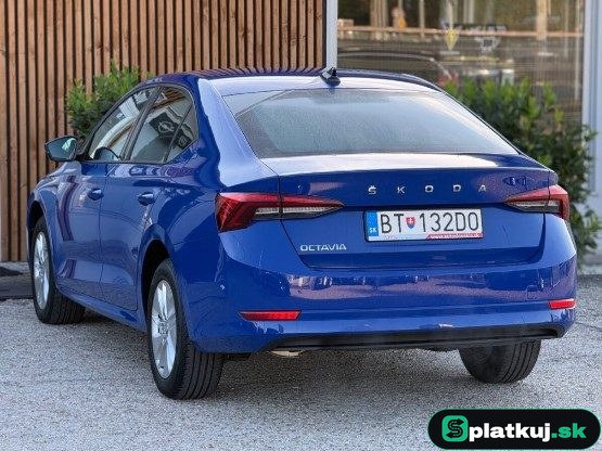 Škoda Octavia 1.5 TSI ACT Ambition – fotka 3