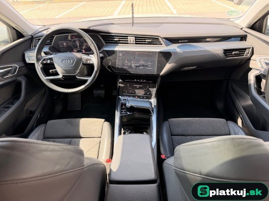 Audi e-tron 55 quattro S line – fotka 4