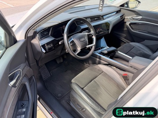 Audi e-tron 55 quattro S line – fotka 5