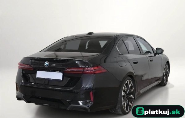 BMW 520d xDrive M Packet – fotka 2