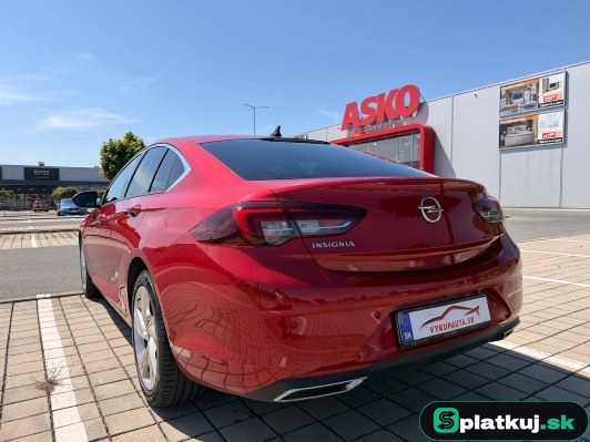 Opel Insignia 2.0 Turbo Business Elegance – fotka 3