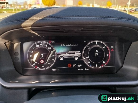 Land Rover Discovery 3.0 Diesel 7-miestny – fotka 4