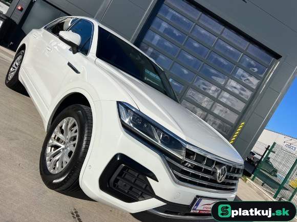 Volkswagen Touareg 3.0 V6 TDI R-Line 4Motion – fotka 3