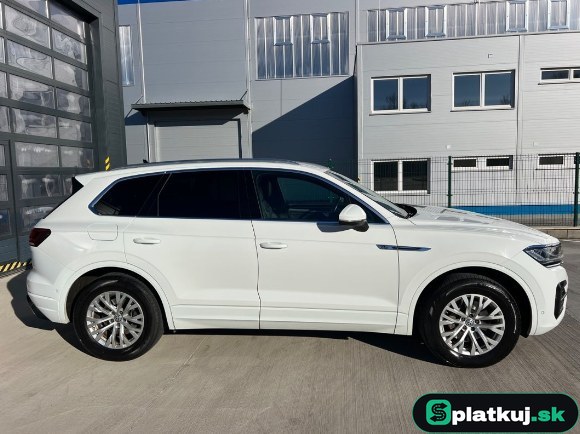 Volkswagen Touareg 3.0 V6 TDI R-Line 4Motion – fotka 4