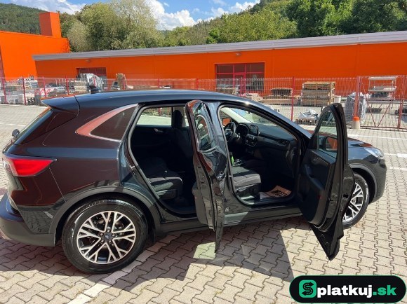 Ford Kuga 2.5 PHEV Titanium – fotka 5