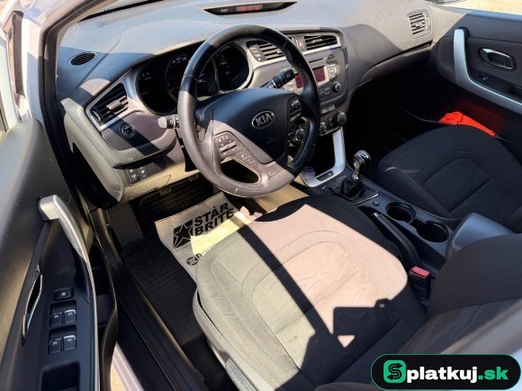 Kia cee'd 1.6 CRDi Gold – fotka 4