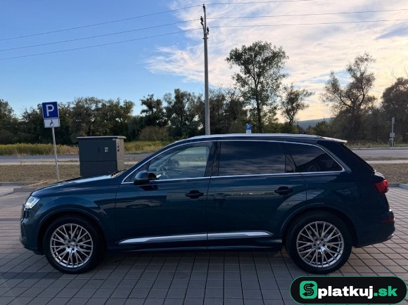 Audi Q7 50 TDI quattro S line – fotka 2