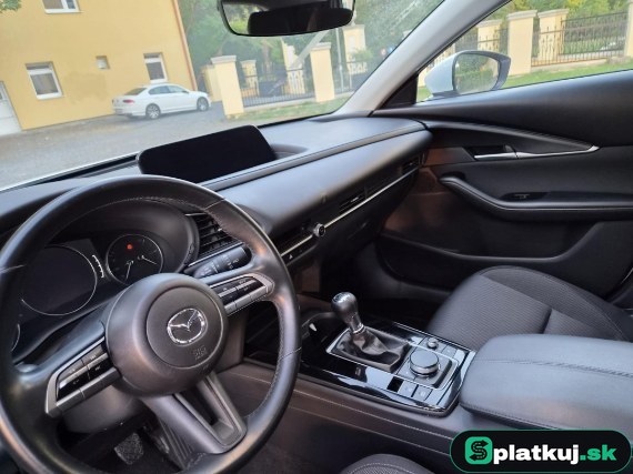Mazda CX-30 e-Skyactiv G122 Exclusive – fotka 4