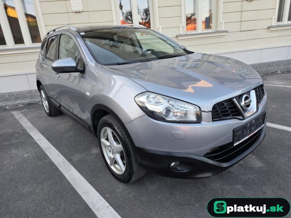 Nissan Qashqai+2 2.0 dCi 4x4 Tekna 7-miestny – fotka 2
