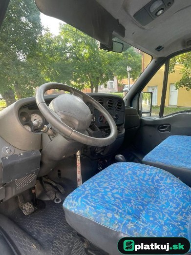Iveco Daily 35C13 chladiarenská dodávka – fotka 4