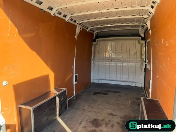 Peugeot Boxer Furgon 2.2 BlueHDi L3H2 – fotka 5